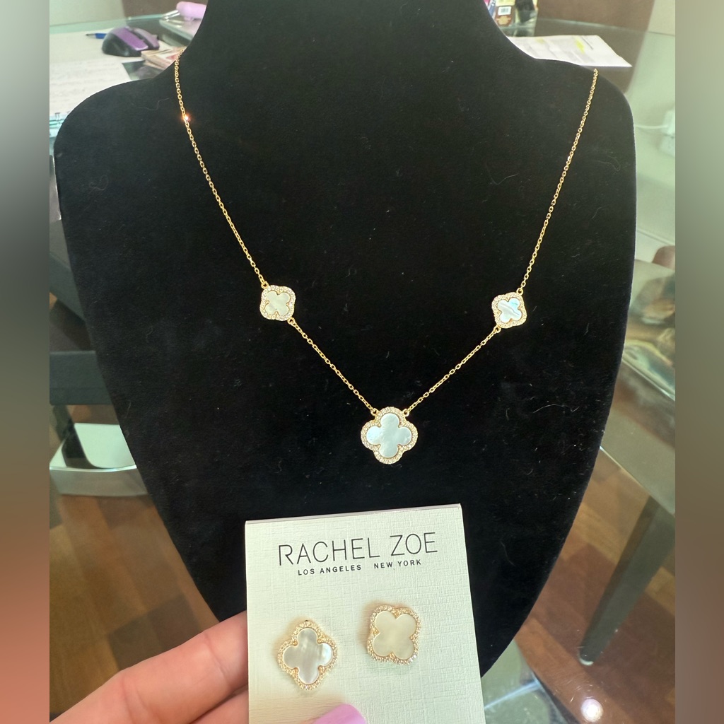 Nwt Rachel Zoe Gold And White Clover Necklace And Earrings Set 75$